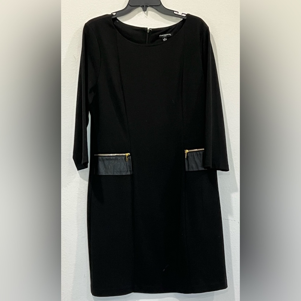 Sharagano Elegant Black Apparel